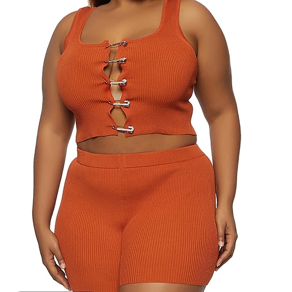 Dresses & Skirts - 2XL Plus Size Rhinestone Safety Pin Tank Top & Shorts - Rust